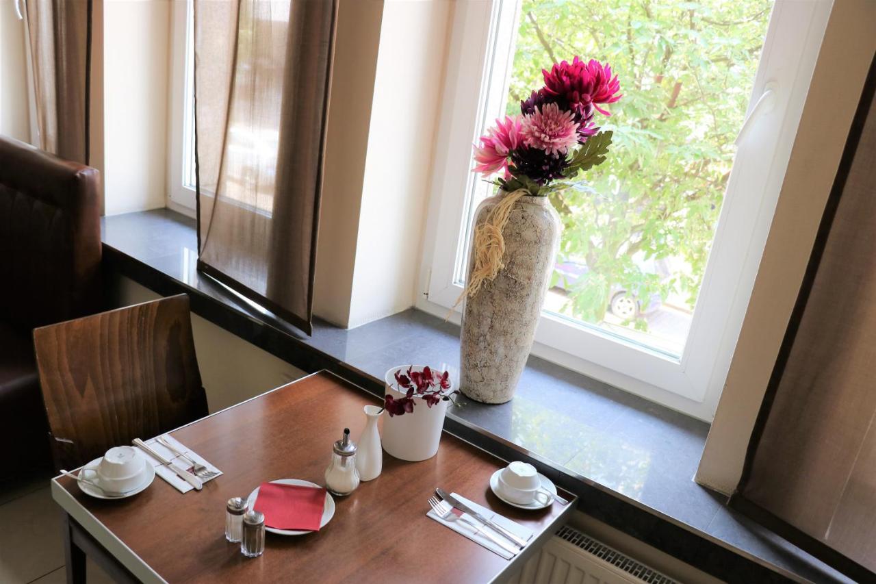 Novum Hotel Eleazar City Center Hamburg Exterior photo
