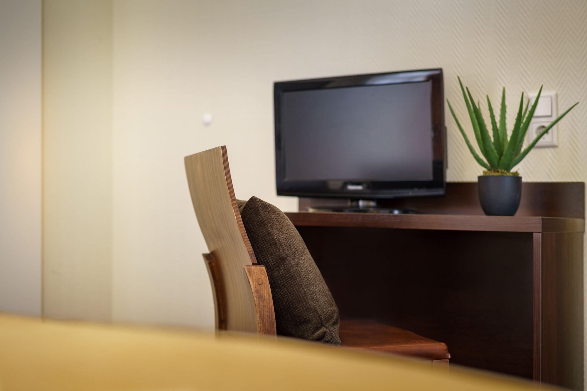 Novum Hotel Eleazar City Center Hamburg Exterior photo