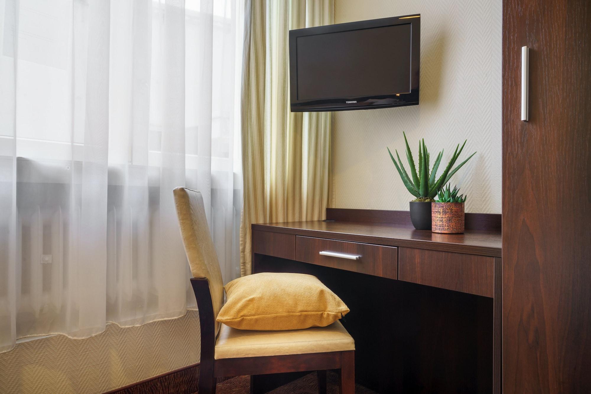 Novum Hotel Eleazar City Center Hamburg Exterior photo